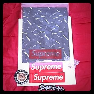 Dead stock supreme scater black ringer t shirt